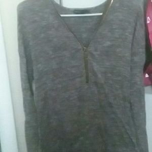 light knit gold zippered long sleeve shirt